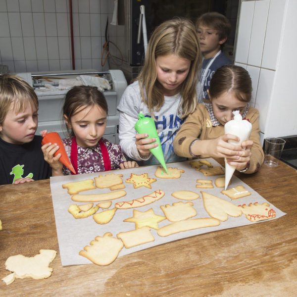 St Moritz Art Masters 2014 Kids day - St.Moritz Art Masters 201415398857592_f7ef578f31_b